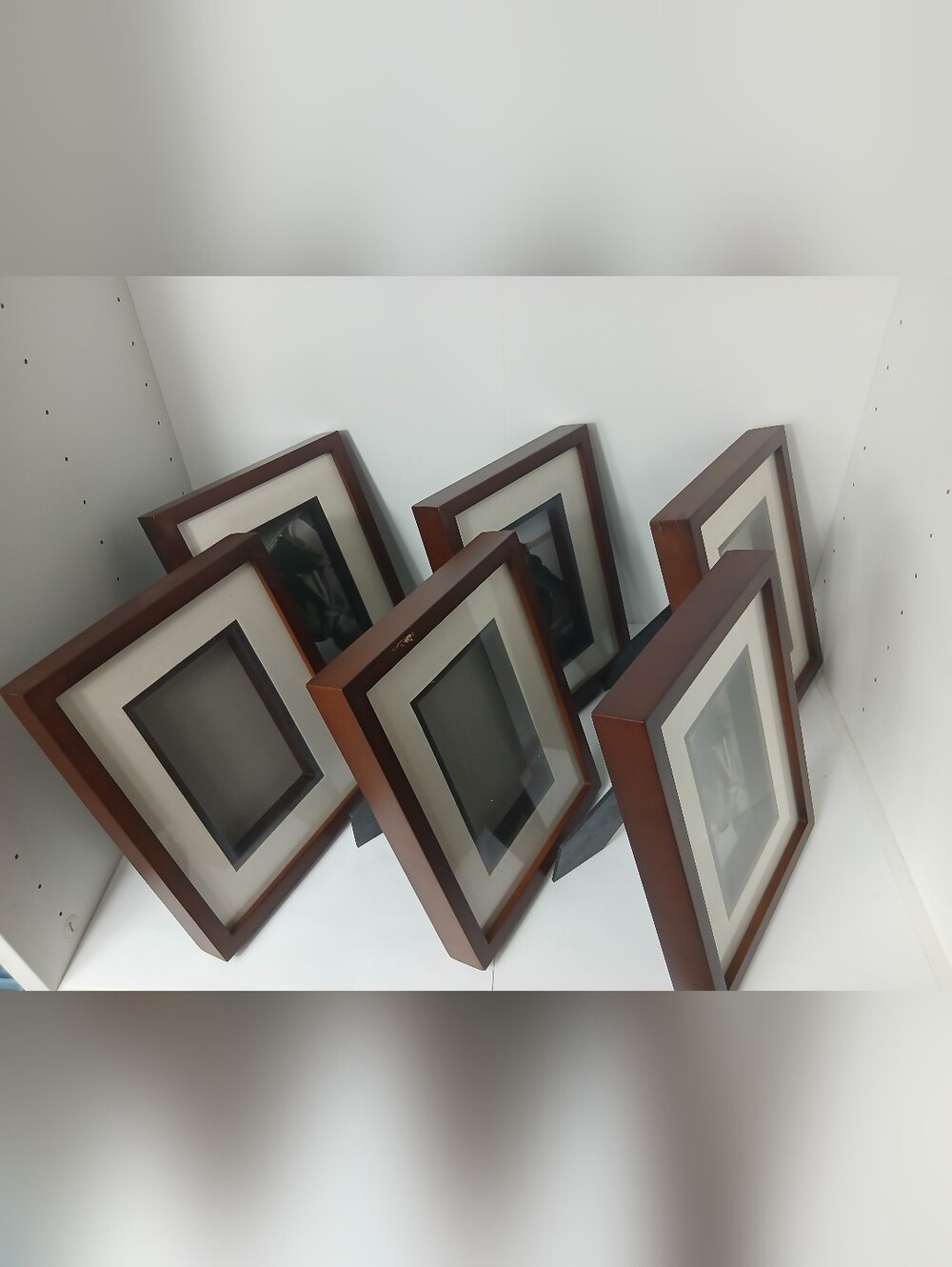 6 Picture Frames